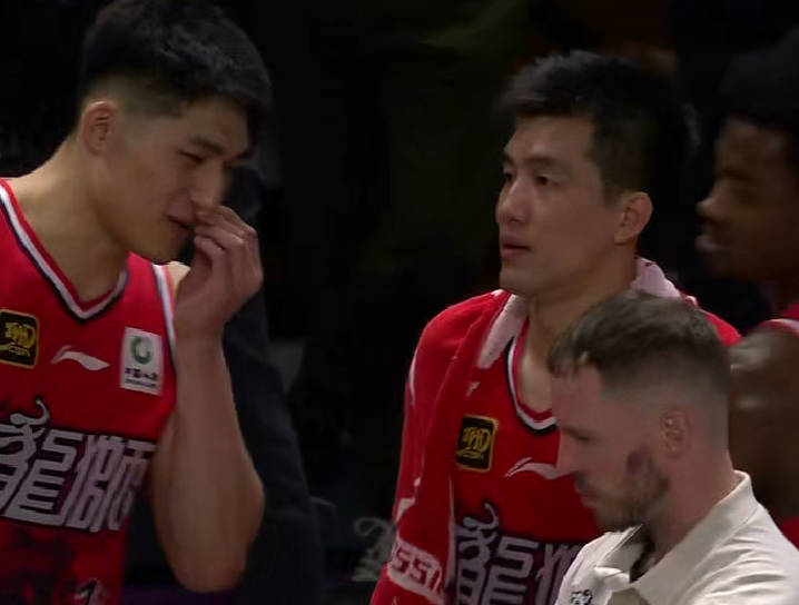 快船力克天津队，郭艾伦状态火热